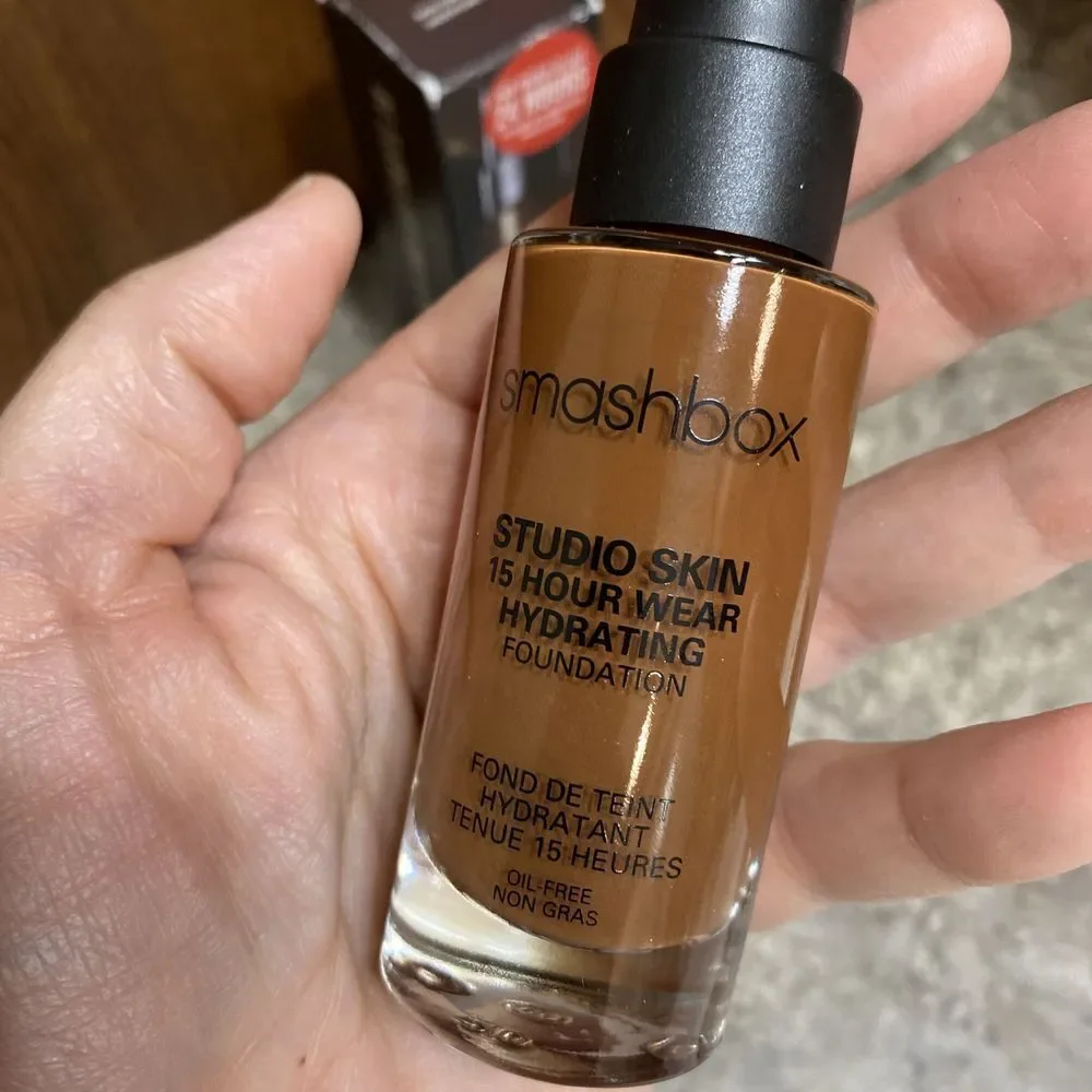 Smashbox Studio‎ Skin 15 Hour Wear Hydrating Foundation - 4.7 Very Deep Neutral